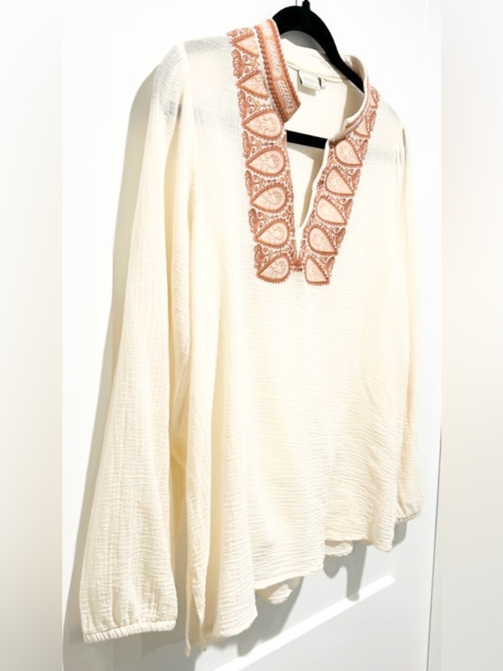 Spartina 449 Cream Embroidered Tunic Blouse Paisley Neckline Medium - Picture 7 of 8